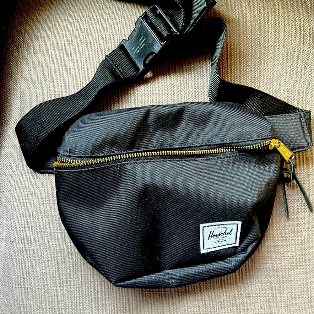 Hershel belt bag